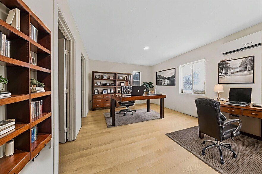 More Photos Of 38652 9th St E, Palmdale Apartments For Sale