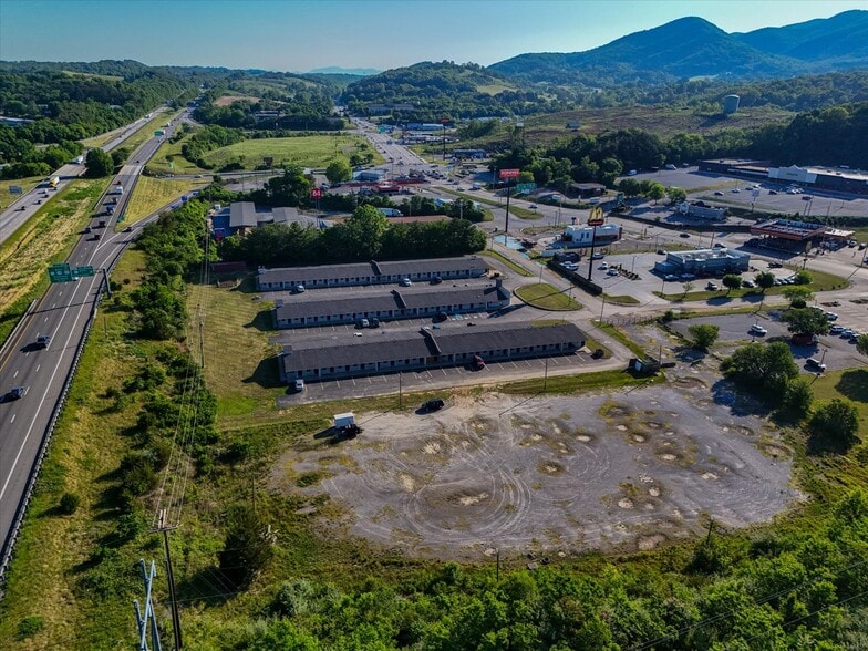 More Photos Of 2619 Lee Hwy, Troutville Land For Sale