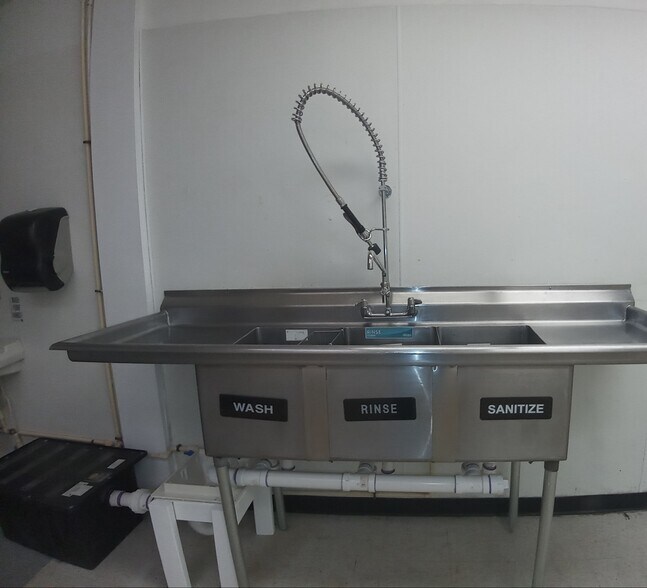 More Photos Of 290-298 E US Highway 20, Michigan City Storefront Retail Office For Lease