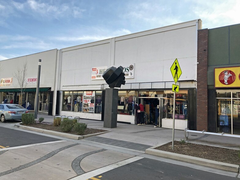 More Photos Of 921-927 Fulton Mall, Fresno Storefront For Lease