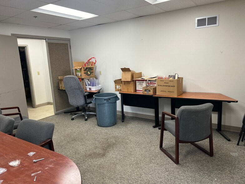 More Photos Of 112 E Erie St, Albion Office For Lease