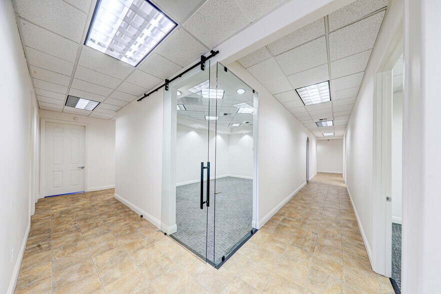 More Photos Of 34933 Imperial Ave, Bakersfield Industrial For Lease
