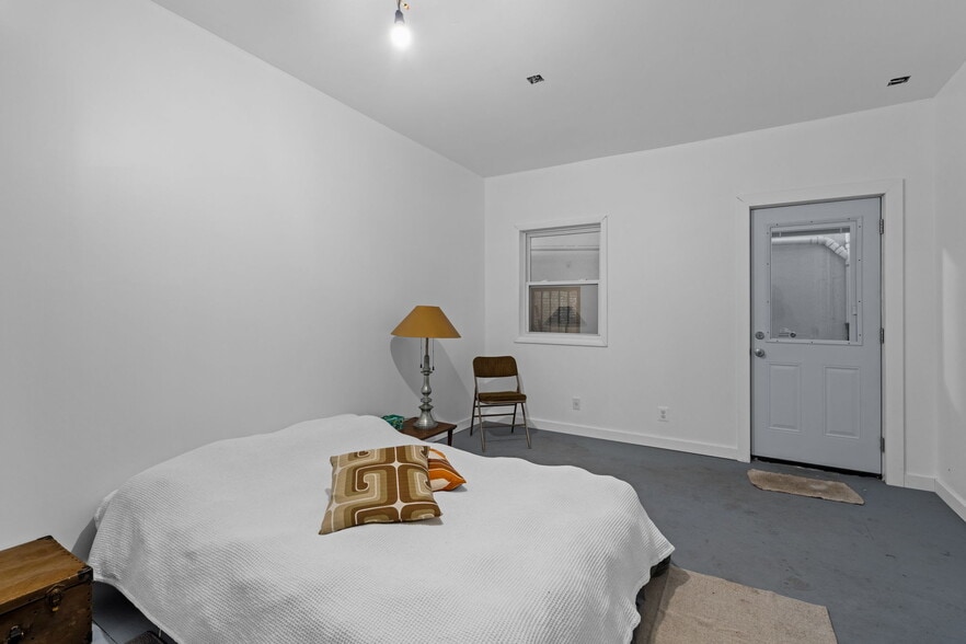 More Photos Of 3547 Kensington Ave, Philadelphia General Retail For Sale