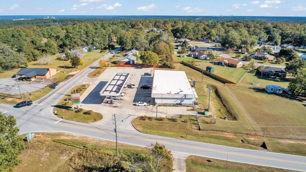 More Photos Of 1680 Brown Rd, Hephzibah Service Station For Lease