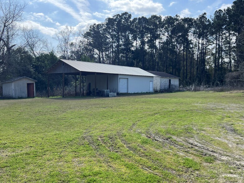 More Photos Of 309 Baybrook St, Thomasville Warehouse For Sale