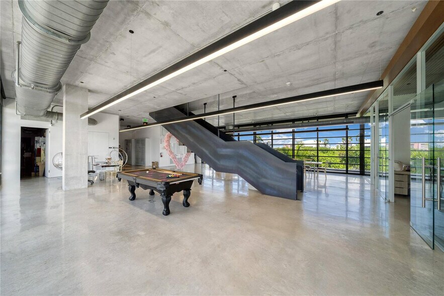 More Photos Of 528 NW 7th Ave, Miami Loft Creative Space For Sale