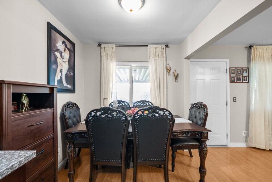 More Photos Of 6661 Wilkinson Ave, North Hollywood Apartments For Sale