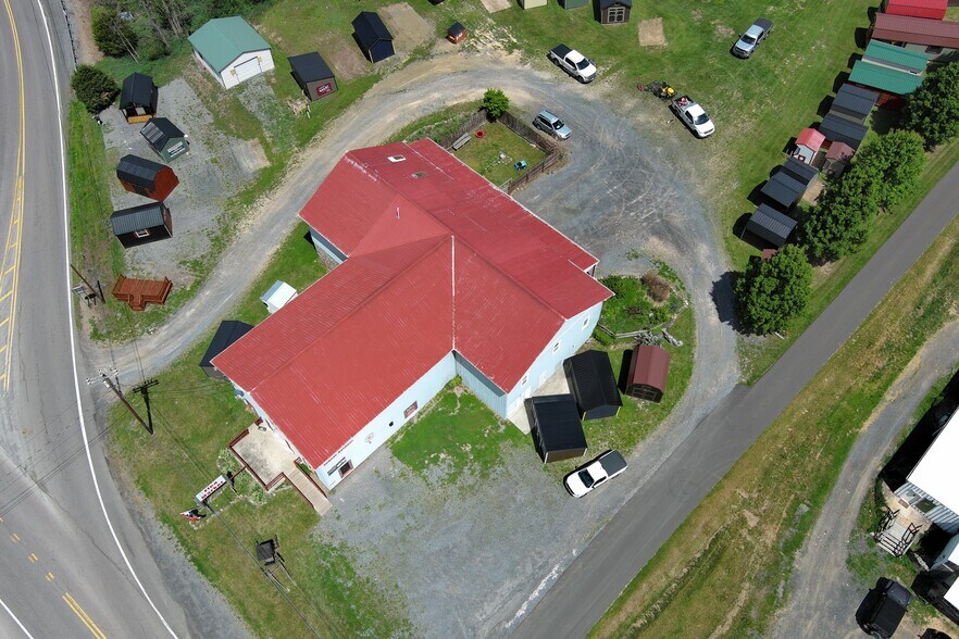 More Photos Of 8018 Northwestern Tpke, Keyser General Retail For Sale