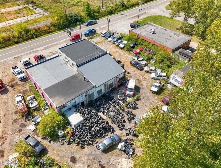 More Photos Of 1775 Main St, Niles Auto Repair For Sale