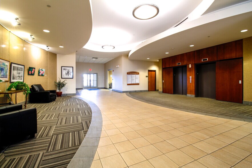 More Photos Of 2351 Connecticut Ave S, Sartell Office For Lease