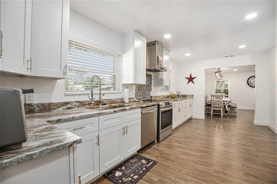 More Photos Of 7710 Iowa Colony Blvd, Rosharon Land For Sale