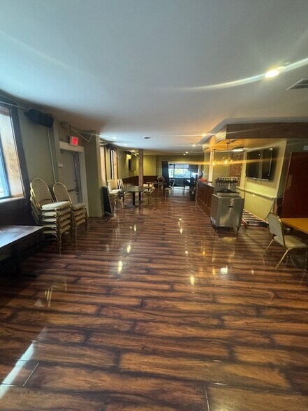More Photos Of 452-454 Pearl St, Buffalo Storefront Retail Residential For Sale