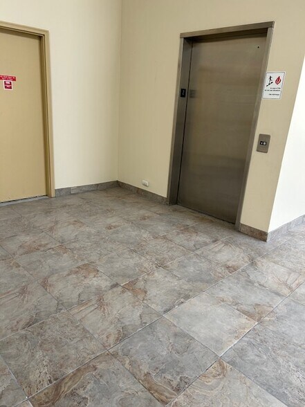 More Photos Of 170 Kinnelon Rd, Kinnelon Office Residential For Sale