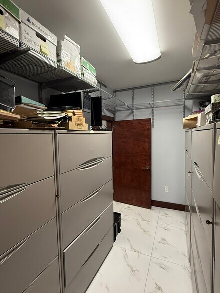 More Photos Of 16 SW 1st Ave, Miami Office Residential For Sale