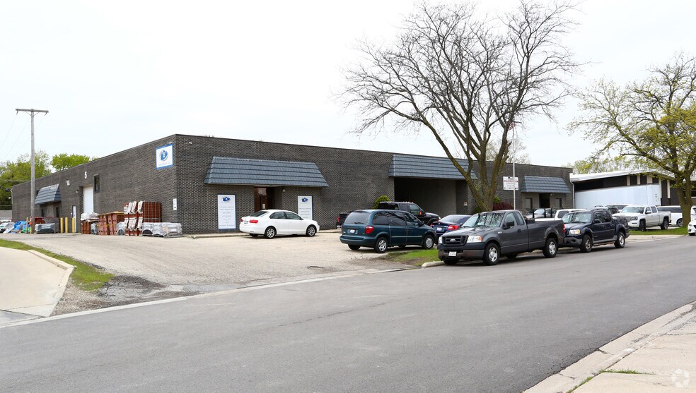 More Photos Of 410 Mercantile Ct, Wheeling Industrial For Sale