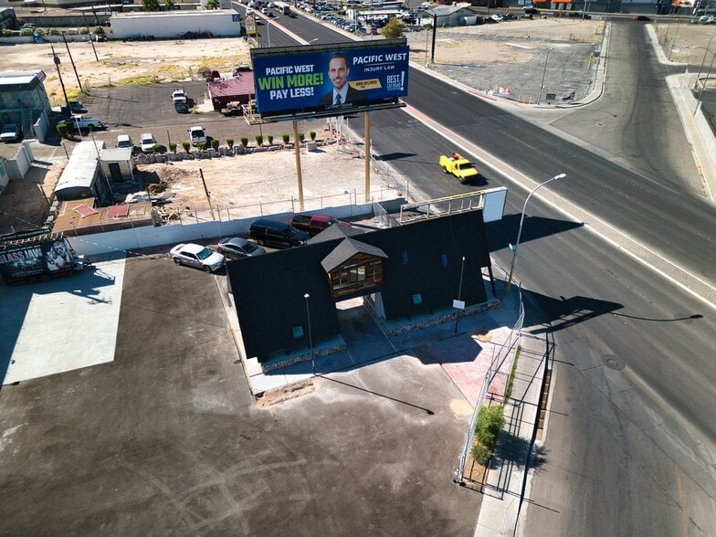 More Photos Of 2550 Fremont St, Las Vegas Auto Dealership For Sale