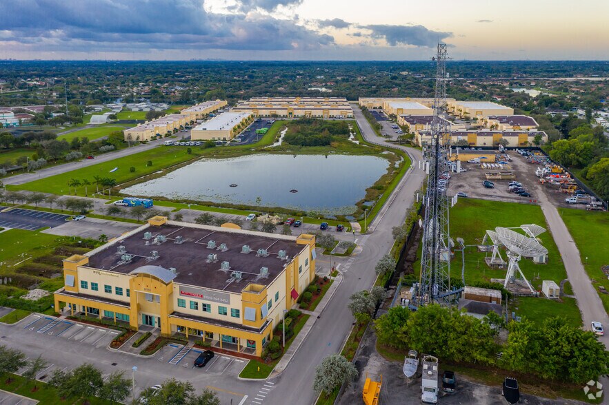 More Photos Of 10368 W State Road 84, Davie Office For Lease