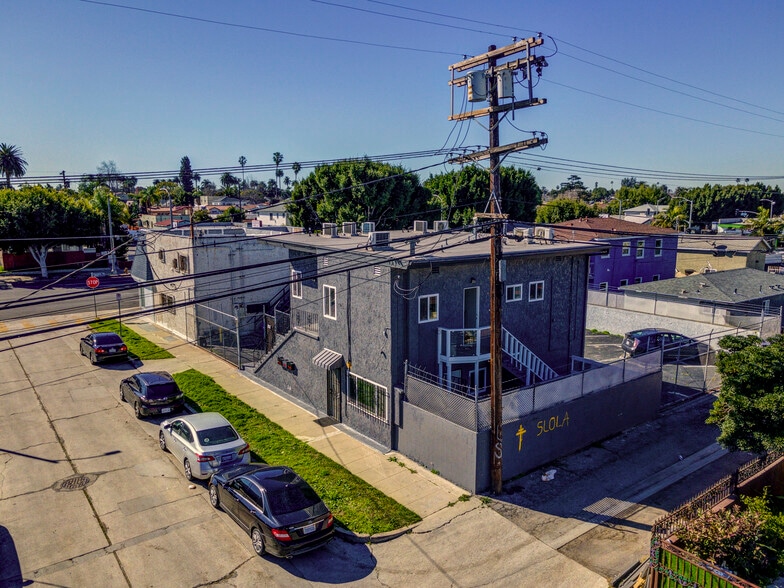 More Photos Of 7051-7053 3rd Ave, Los Angeles Storefront Retail Residential For Sale