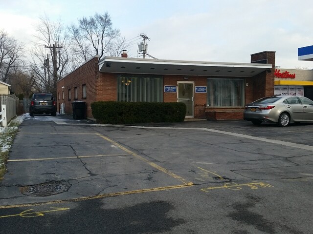 Primary Photo Of 1241 Colvin Blvd, Tonawanda Medical For Lease