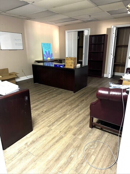 More Photos Of 131 S Varnell Rd, Tunnel Hill Distribution For Sale