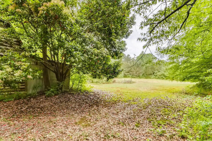 More Photos Of 3920 Hiram Lithia Springs Rd, Powder Springs Land For Sale