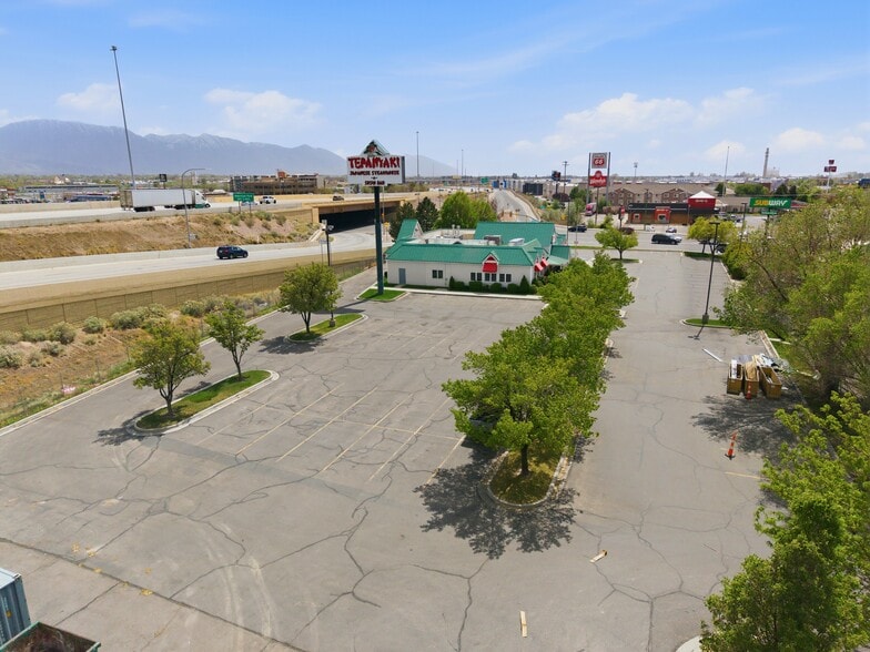 More Photos Of 72 N 850 E, Lehi Restaurant For Sale