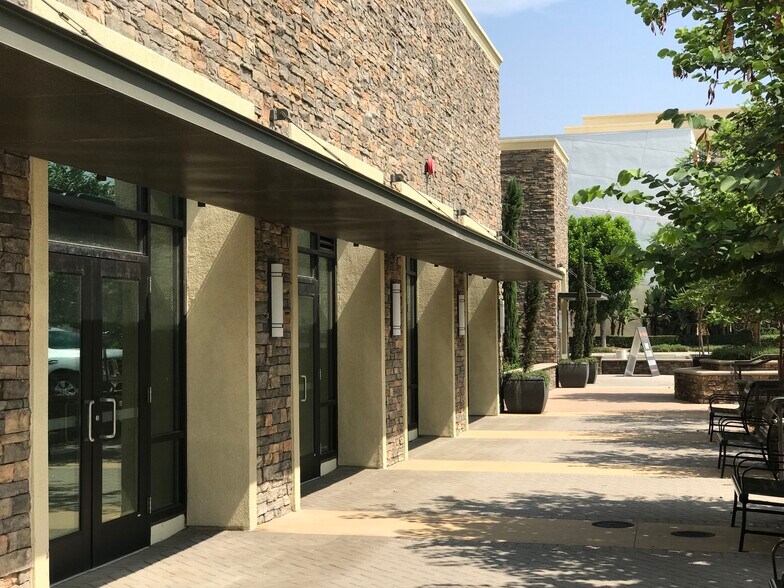 More Photos Of 301 S Glendora Ave, West Covina Apartments For Lease