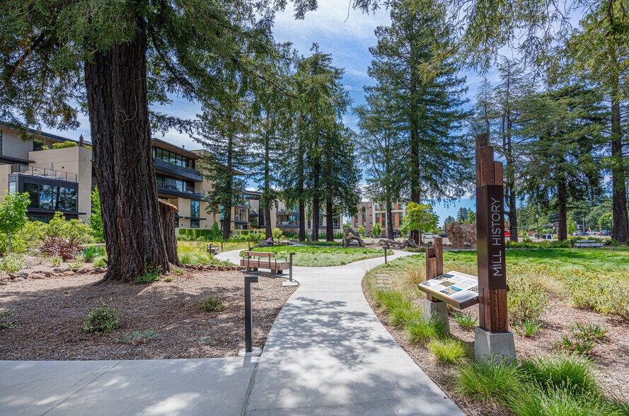 More Photos Of 160 Healdsburg Ave, Healdsburg General Retail For Lease