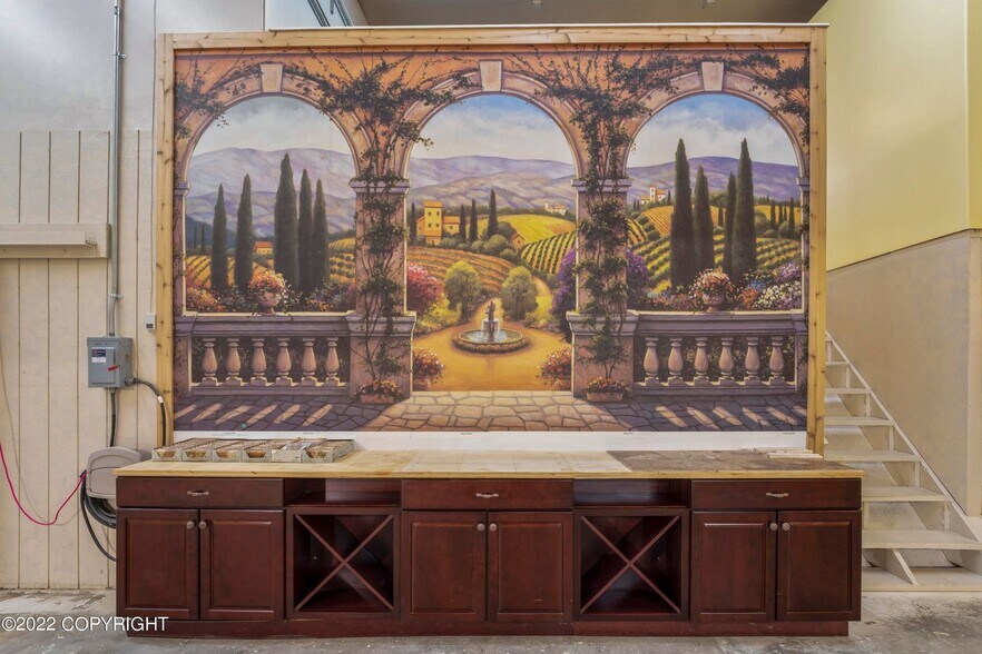 More Photos Of 36142 Pine St, Soldotna Light Manufacturing For Sale