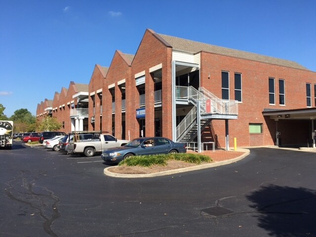 More Photos Of 185 Pasadena Dr, Lexington Storefront Retail Office For Sale