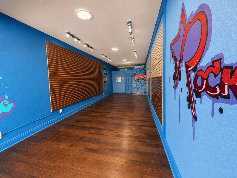 More Photos Of 2214-2218 W Florence Ave, Los Angeles Storefront For Lease
