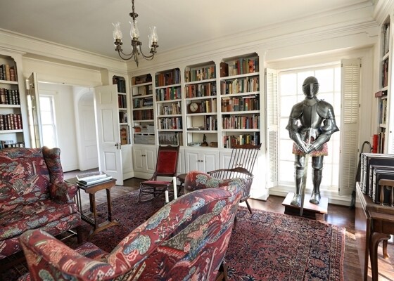 More Photos Of 600 Crockett Cir, Paris Specialty For Sale
