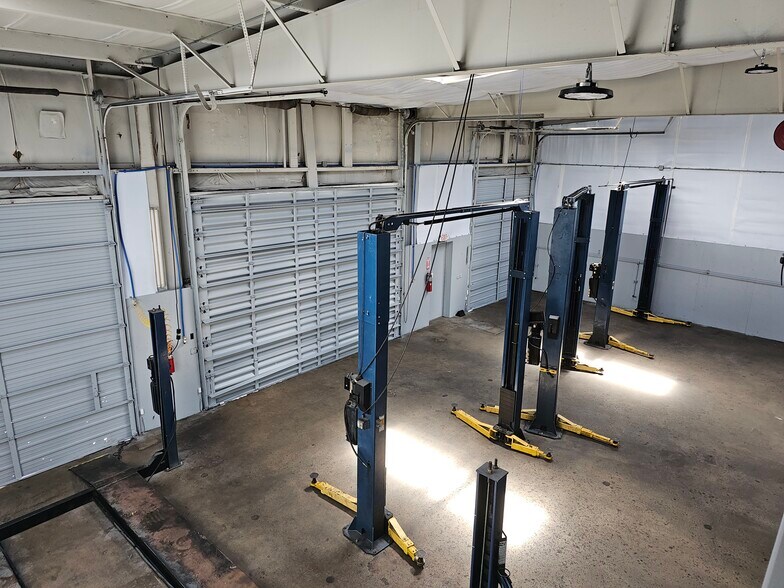 More Photos Of 3426 S Military Trl, Lake Worth Auto Repair For Sale