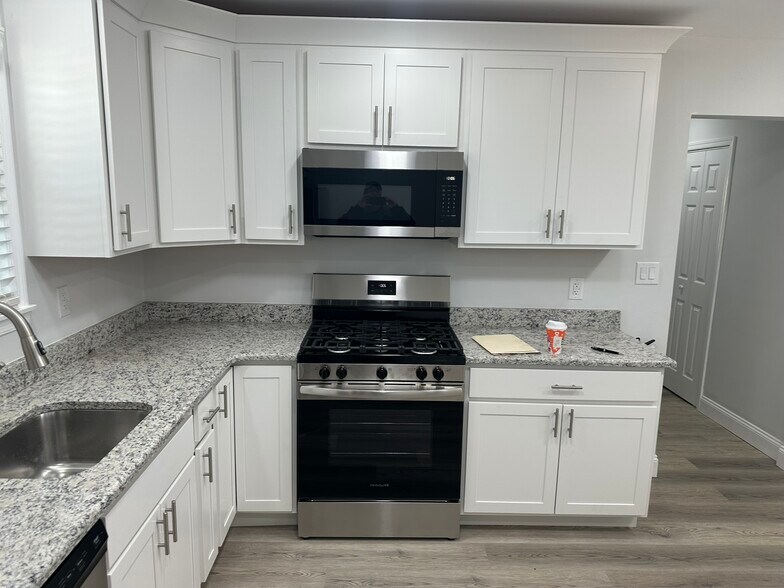 More Photos Of 221 Chestnut St, Toms River Multifamily For Sale