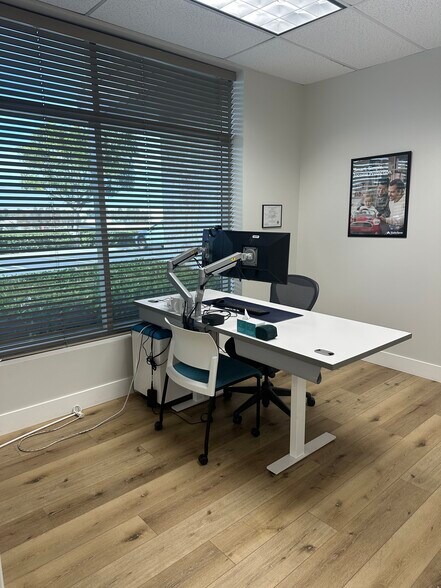 More Photos Of 26233 Enterprise Ct, Lake Forest Light Manufacturing For Lease