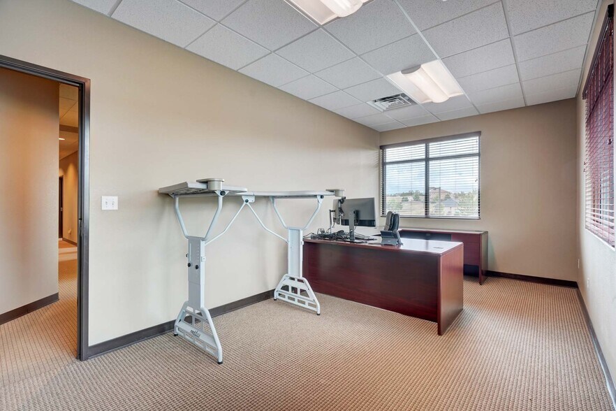 More Photos Of 3210 E Woodmen Rd, Colorado Springs Medical For Sale