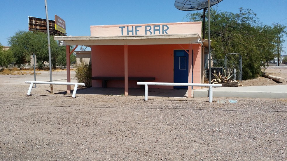More Photos Of 104 W Murphy Ave, Gila Bend Bar For Sale