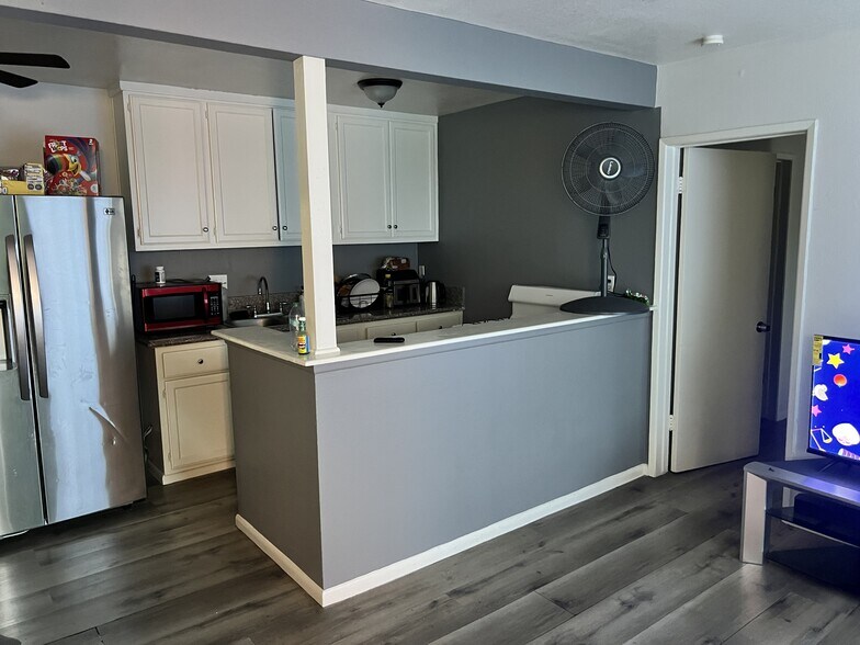 More Photos Of 10791 Palma Vista Ave, Garden Grove Apartments For Sale
