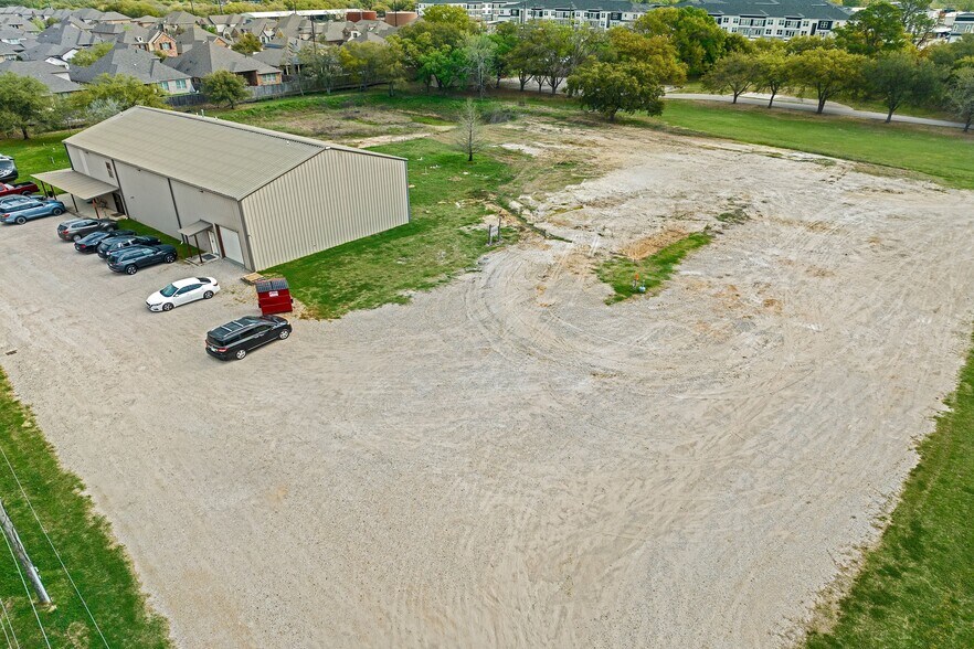 More Photos Of 20204 Schiel Rd, Cypress Warehouse For Sale