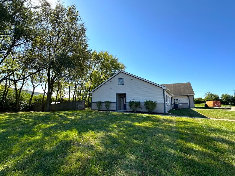 More Photos Of 136 Heid Ave, Dayton Rehabilitation Center For Sale