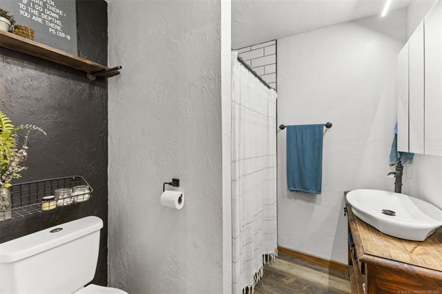 More Photos Of 35934 State Highway 59, Wewoka Lodge Meeting Hall For Sale