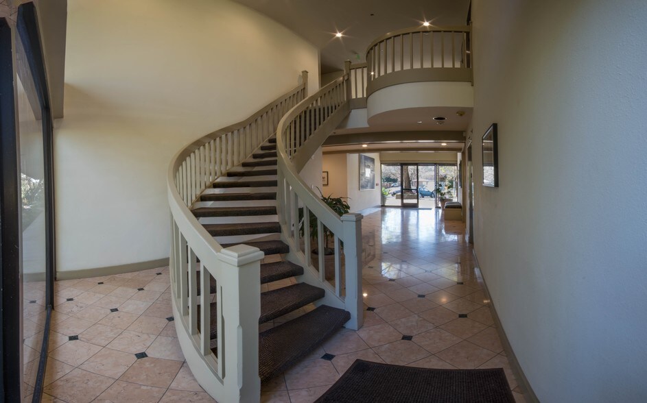 More Photos Of 1682 Novato Blvd, Novato Office For Lease