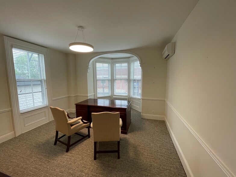 More Photos Of 25 N Fullerton Ave, Montclair Office Residential For Lease