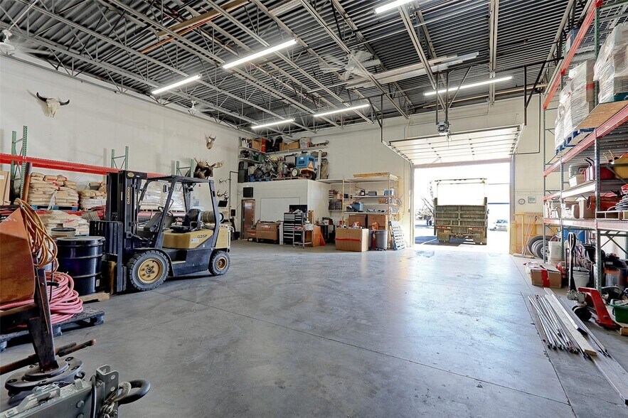 More Photos Of 4475 W 58th Ave, Arvada Light Distribution For Sale