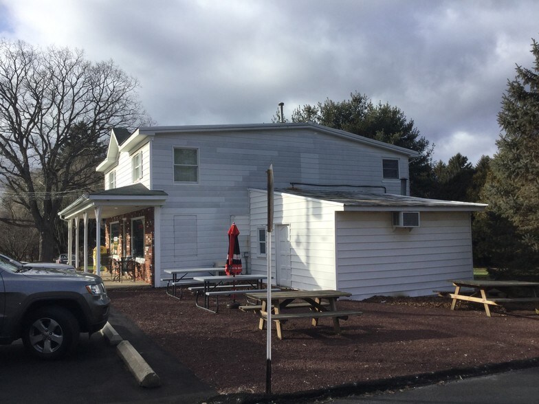 More Photos Of 20 Hillside Ave, Flanders Restaurant For Sale