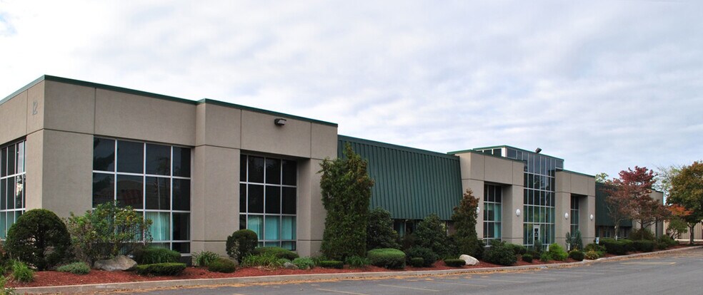 More Photos Of 12 Cabot Rd, Woburn Light Manufacturing For Lease