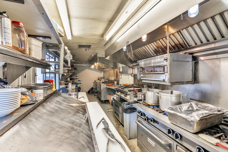 More Photos Of 27340 Overseas Hwy, Ramrod Key Hotel For Sale