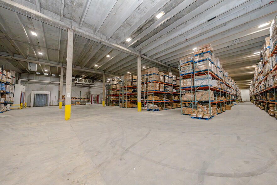 More Photos Of 18770 NE 6th Ave, Miami Refrigeration Cold Storage For Lease