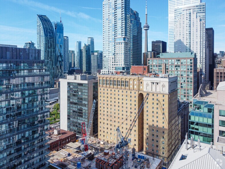 More Photos Of 37 King St E, Toronto Hotel For Lease