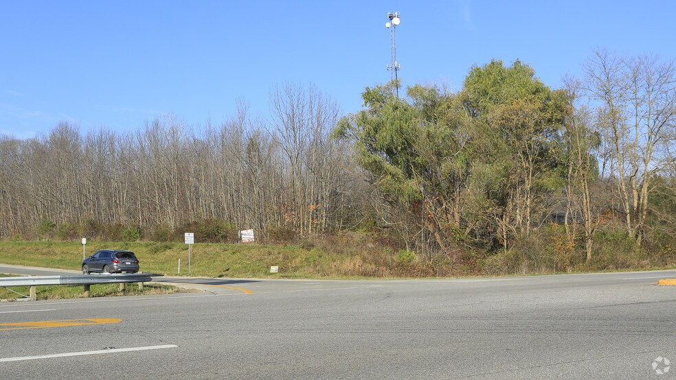 More Photos Of 17808 Ravenna Rd, Auburn Twp Land For Lease